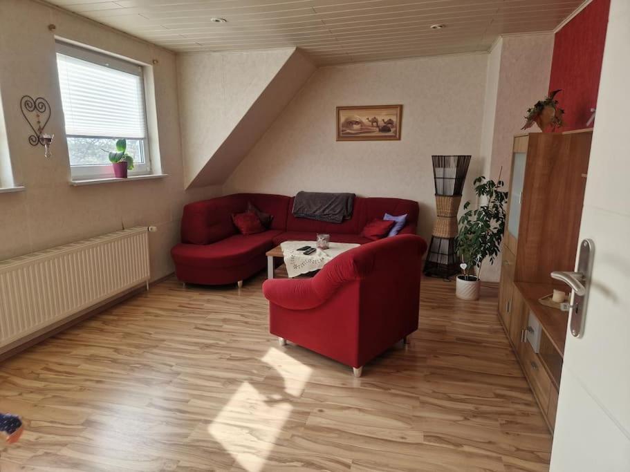 Gemuetliche 3-Zimmer-Wohnung, Zentral Gelegen Apensen Buitenkant foto