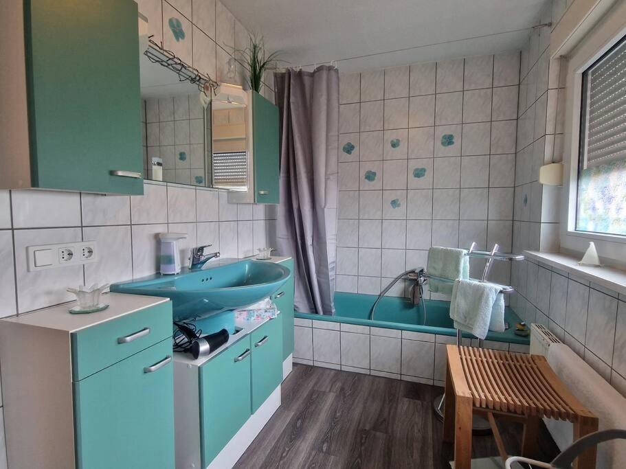Gemuetliche 3-Zimmer-Wohnung, Zentral Gelegen Apensen Buitenkant foto