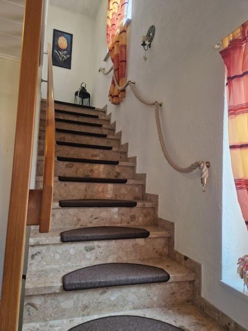 Gemuetliche 3-Zimmer-Wohnung, Zentral Gelegen Apensen Buitenkant foto